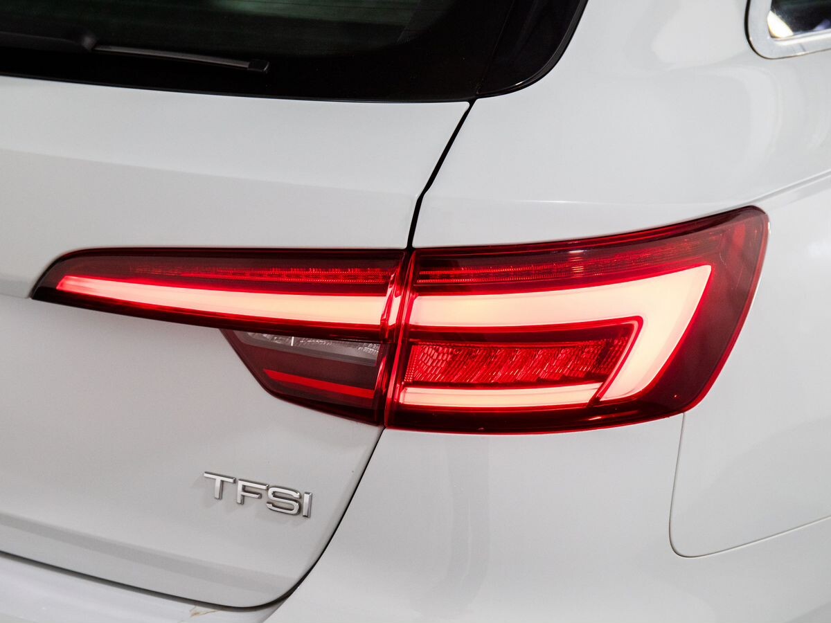 Audi A4 2018 - фото автомобиля