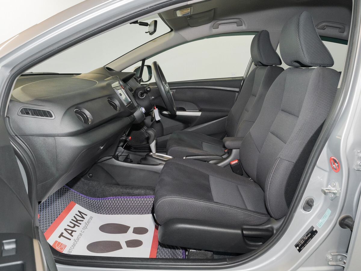 Honda Insight 2010 - фото автомобиля