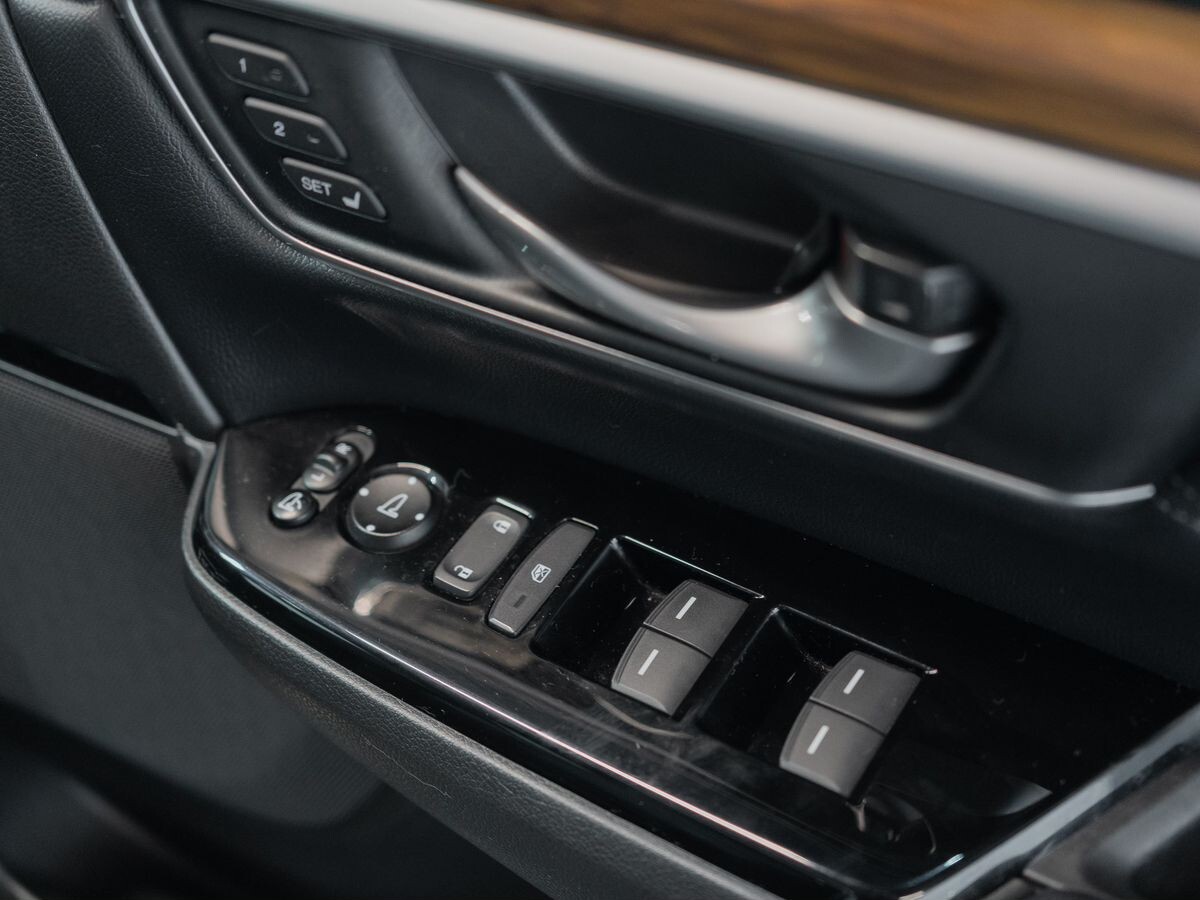 Honda CR-V 2019 - фото автомобиля