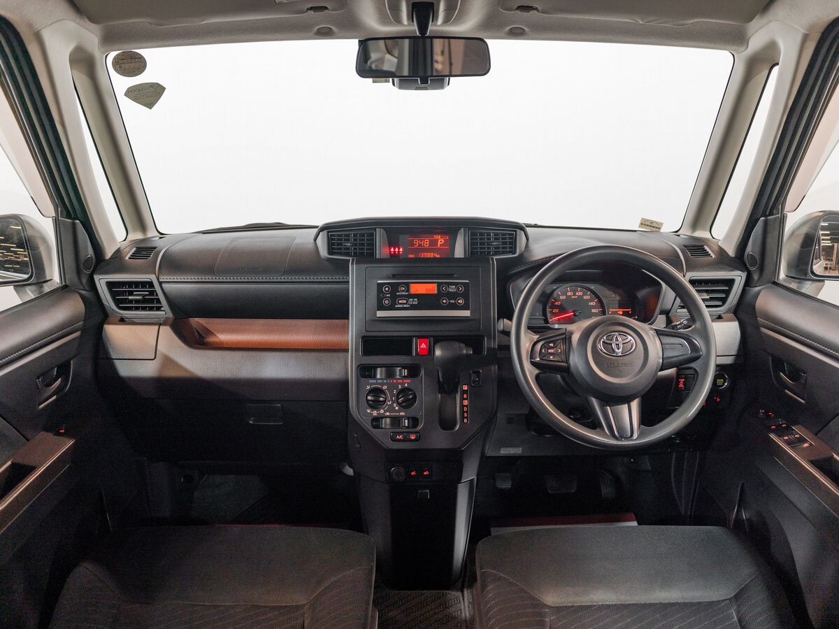 Toyota Roomy 2017 - фото автомобиля