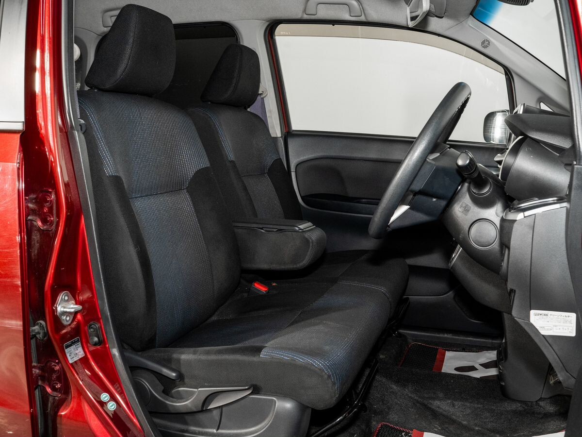 Daihatsu Move 2017 - фото автомобиля