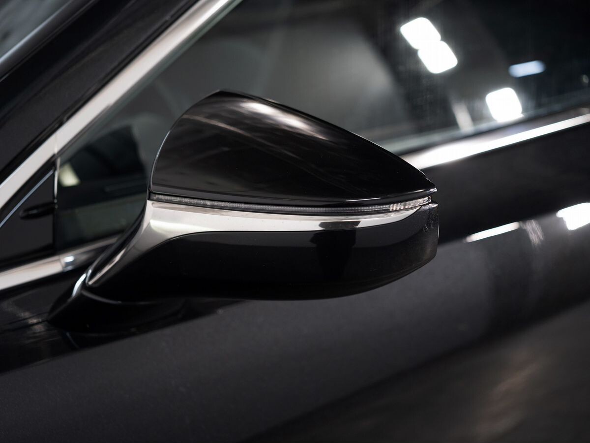 Lexus ES 2020 - фото автомобиля