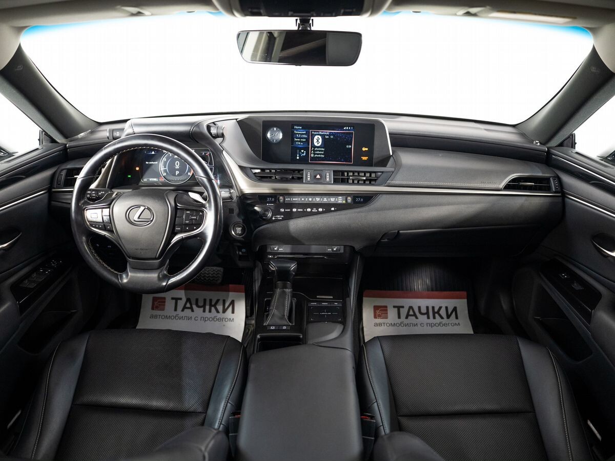 Lexus ES 2020 - фото автомобиля