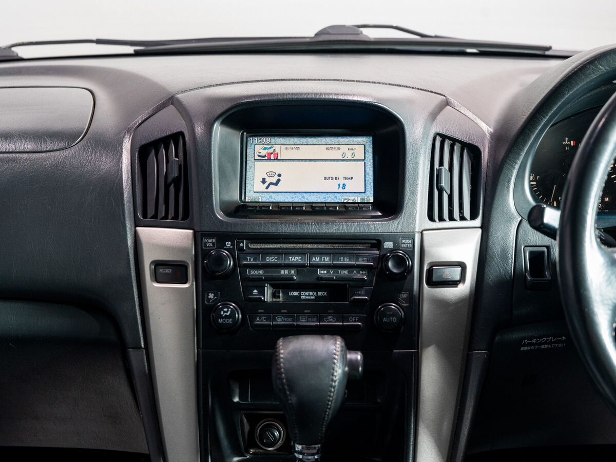 Toyota Harrier 2000 - фото автомобиля