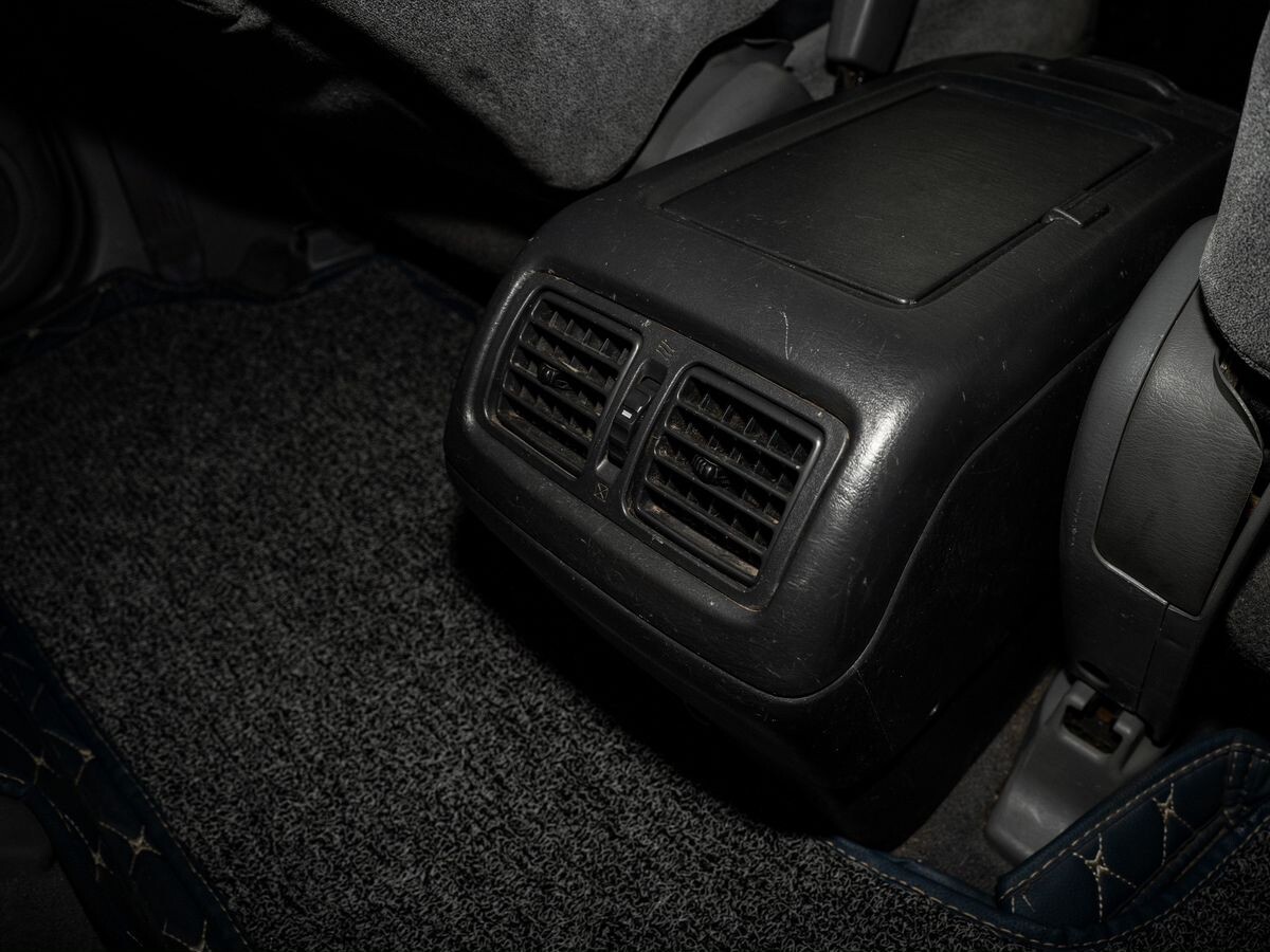 Toyota Harrier 2000 - фото автомобиля