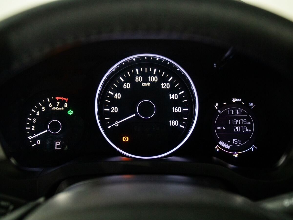 Honda Vezel 2015 - фото автомобиля