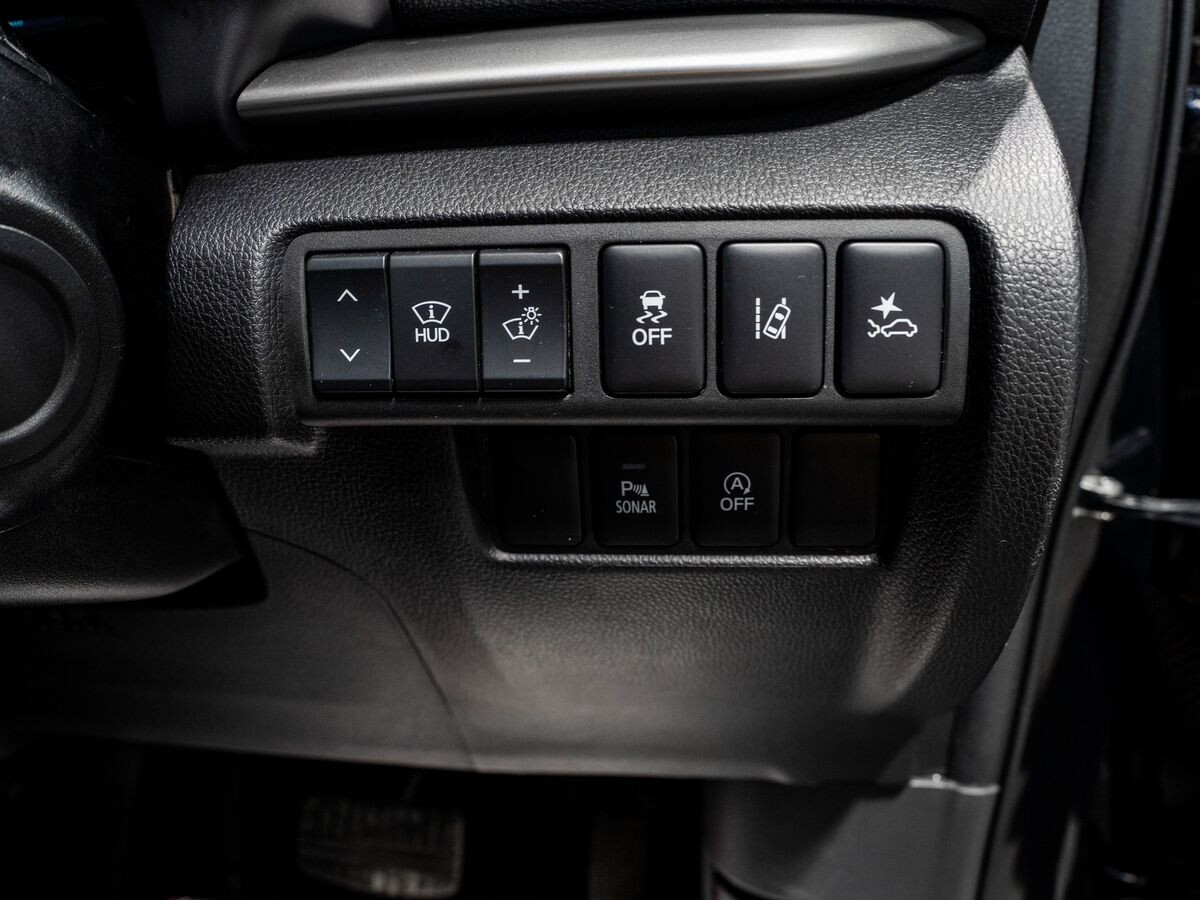 Mitsubishi Eclipse Cross 2018 - фото автомобиля