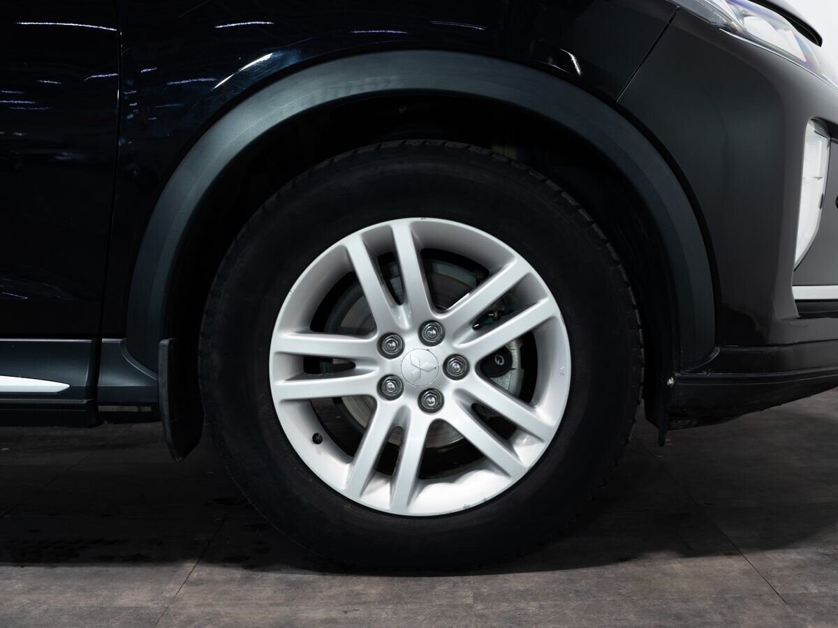 Mitsubishi Eclipse Cross 2018 - фото автомобиля