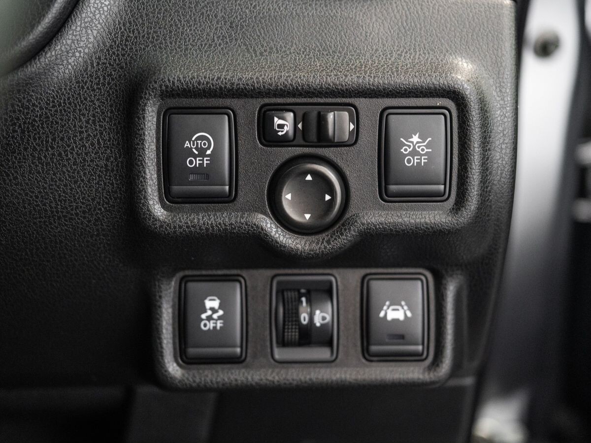 Nissan Note 2017 - фото автомобиля