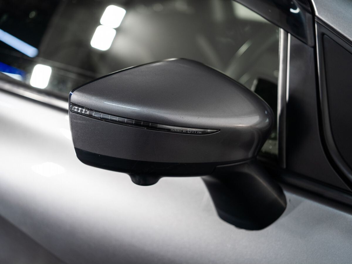 Nissan Note 2017 - фото автомобиля