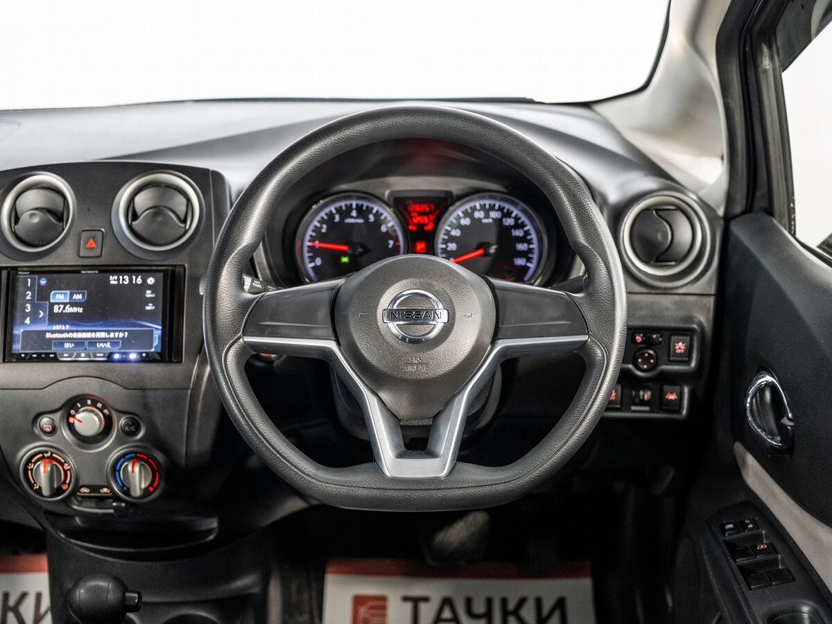 Nissan Note 2017 - фото автомобиля