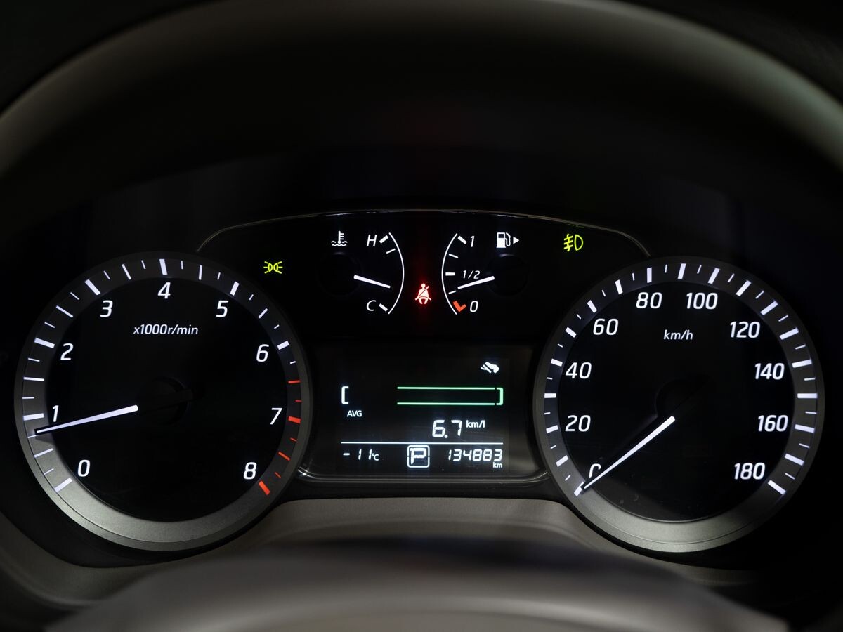 Nissan Sylphy 2013 - фото автомобиля