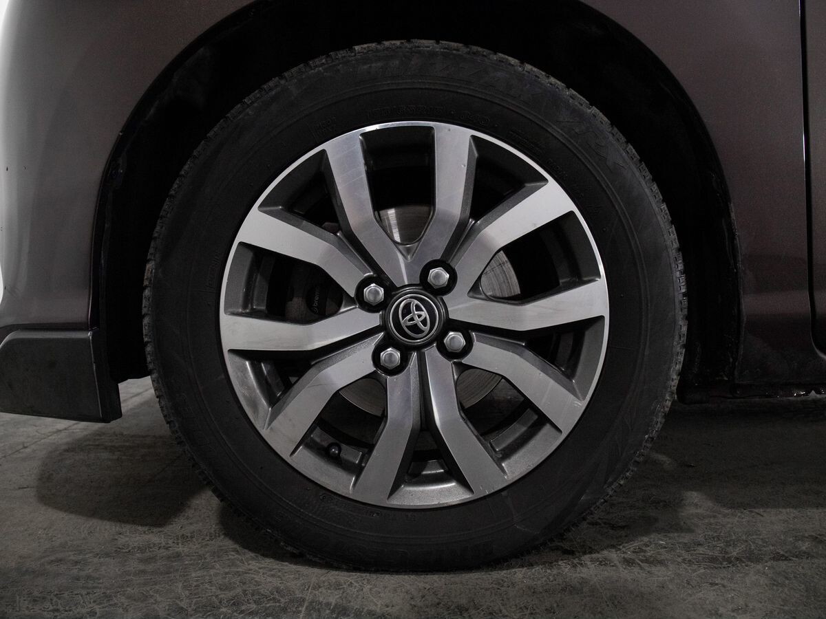 Toyota Tank 2016 - фото автомобиля