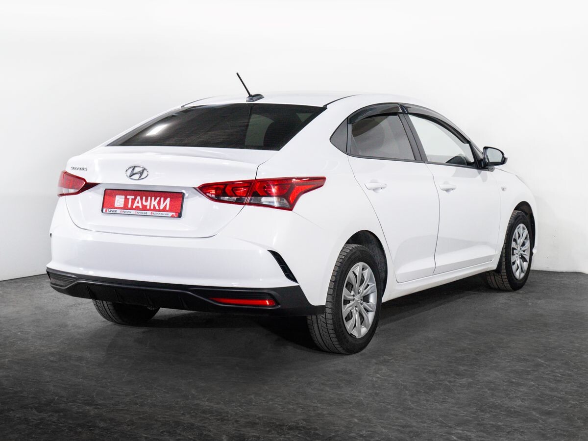 Hyundai Solaris 2021 - фото автомобиля