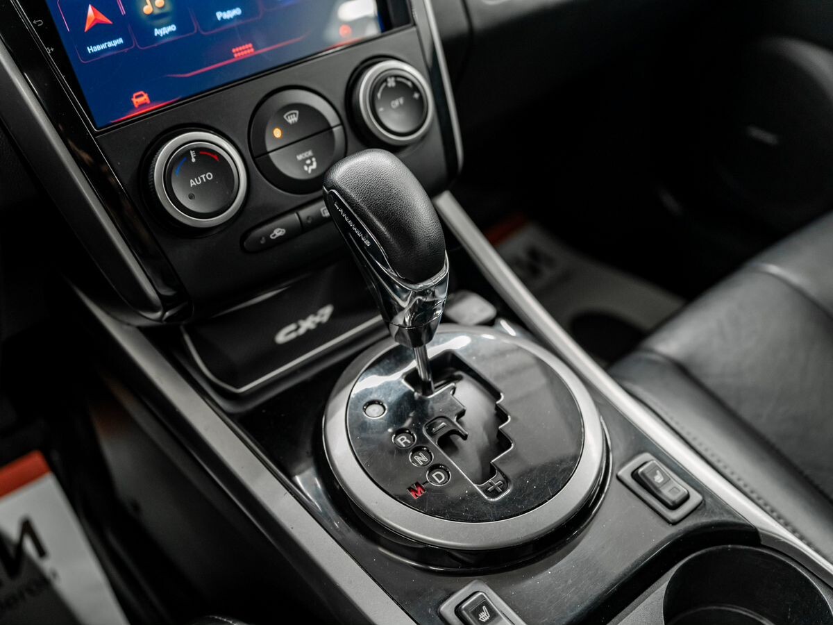 Mazda CX-7 2011 - фото автомобиля