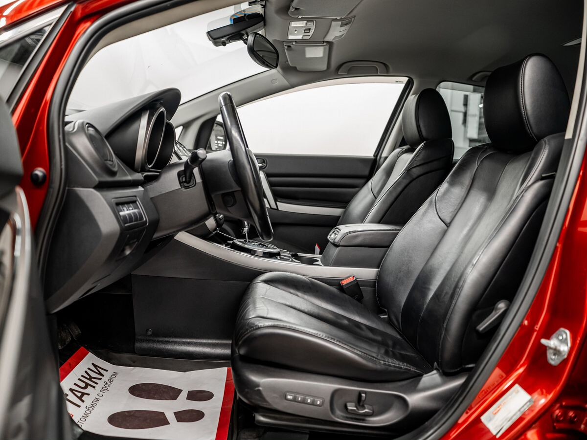 Mazda CX-7 2011 - фото автомобиля