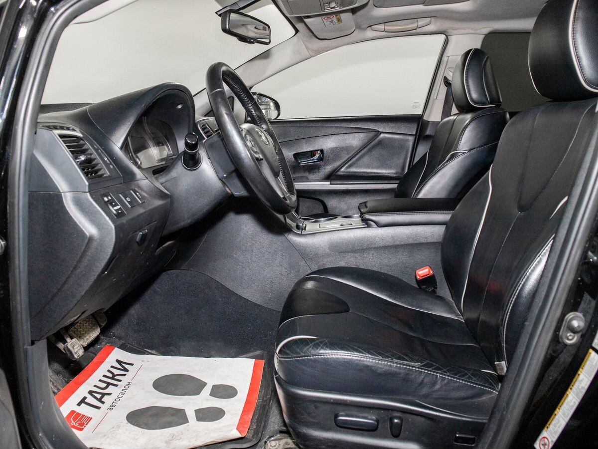 Toyota Venza 2013 - фото автомобиля