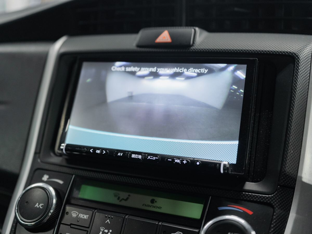 Toyota Corolla 2017 - фото автомобиля