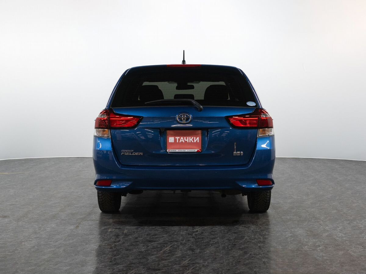 Toyota Corolla 2017 - фото автомобиля