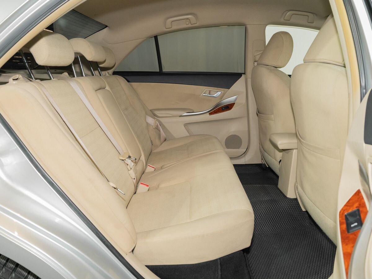 Toyota Allion 2013 - фото автомобиля