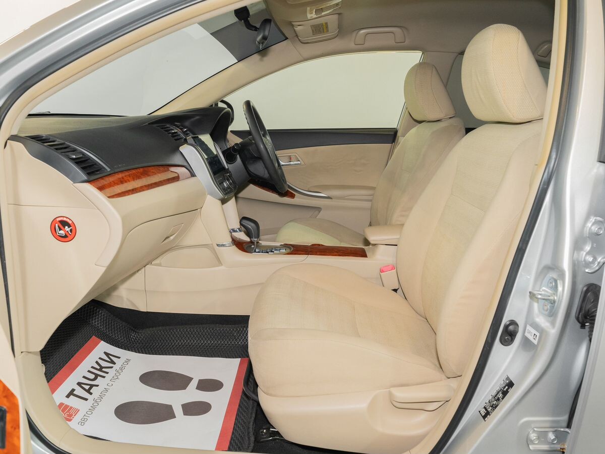 Toyota Allion 2013 - фото автомобиля