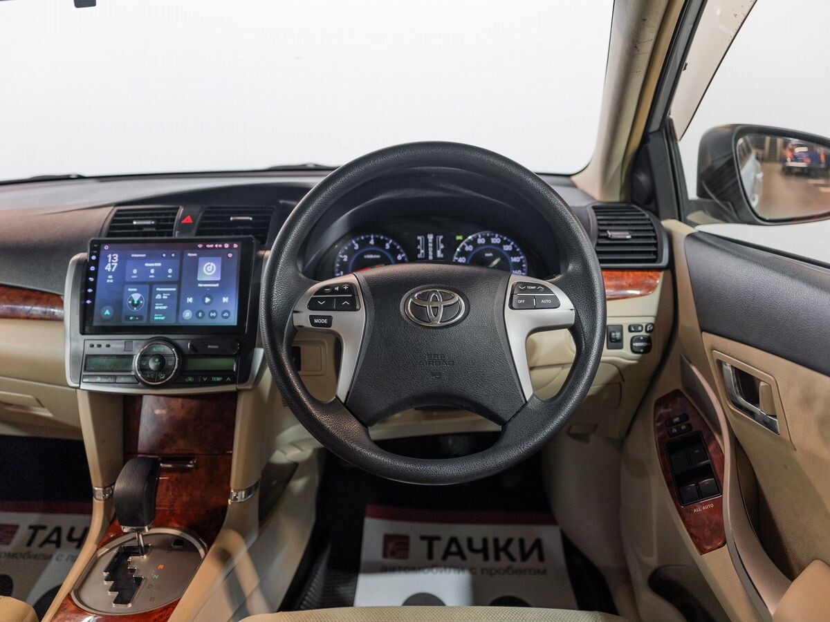 Toyota Allion 2013 - фото автомобиля