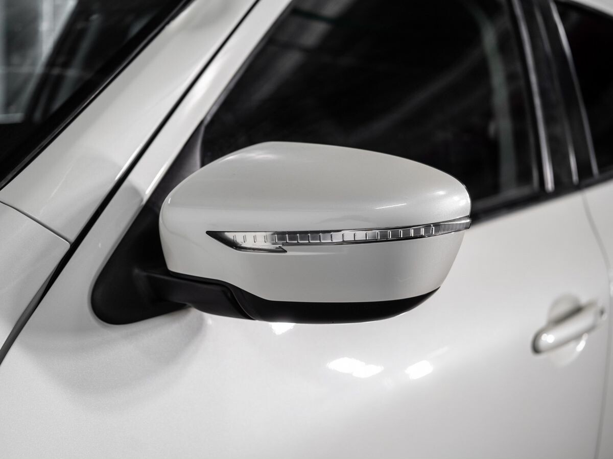 Nissan Juke 2015 - фото автомобиля