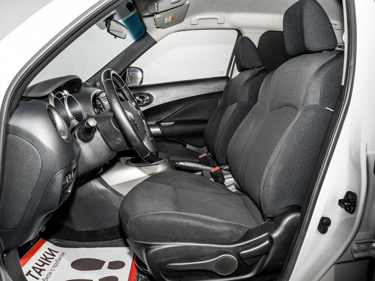 Nissan Juke 2015 - фото автомобиля