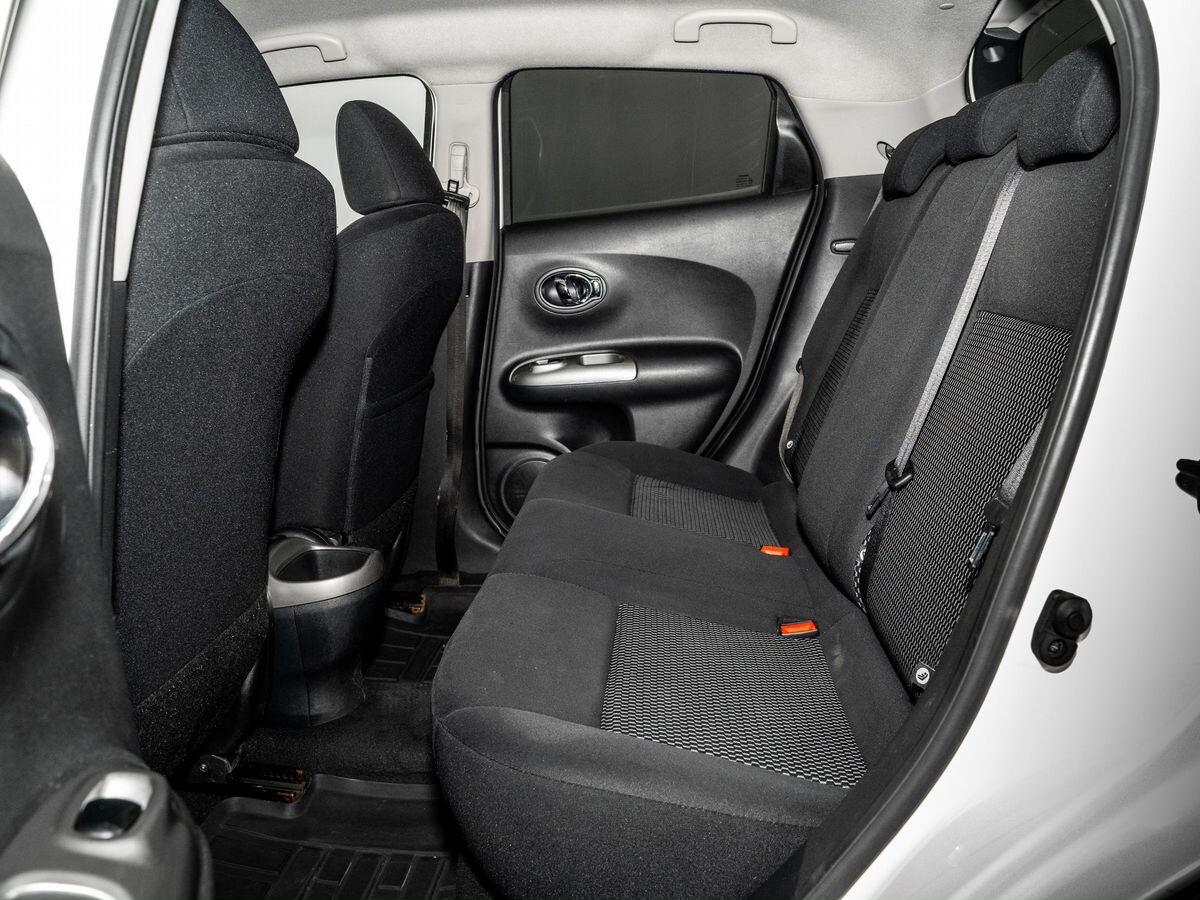 Nissan Juke 2015 - фото автомобиля