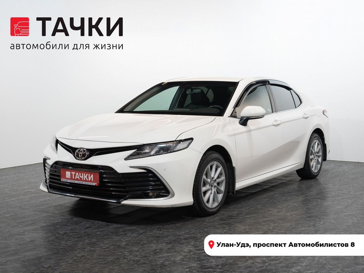 Toyota Camry 2021 - фото автомобиля