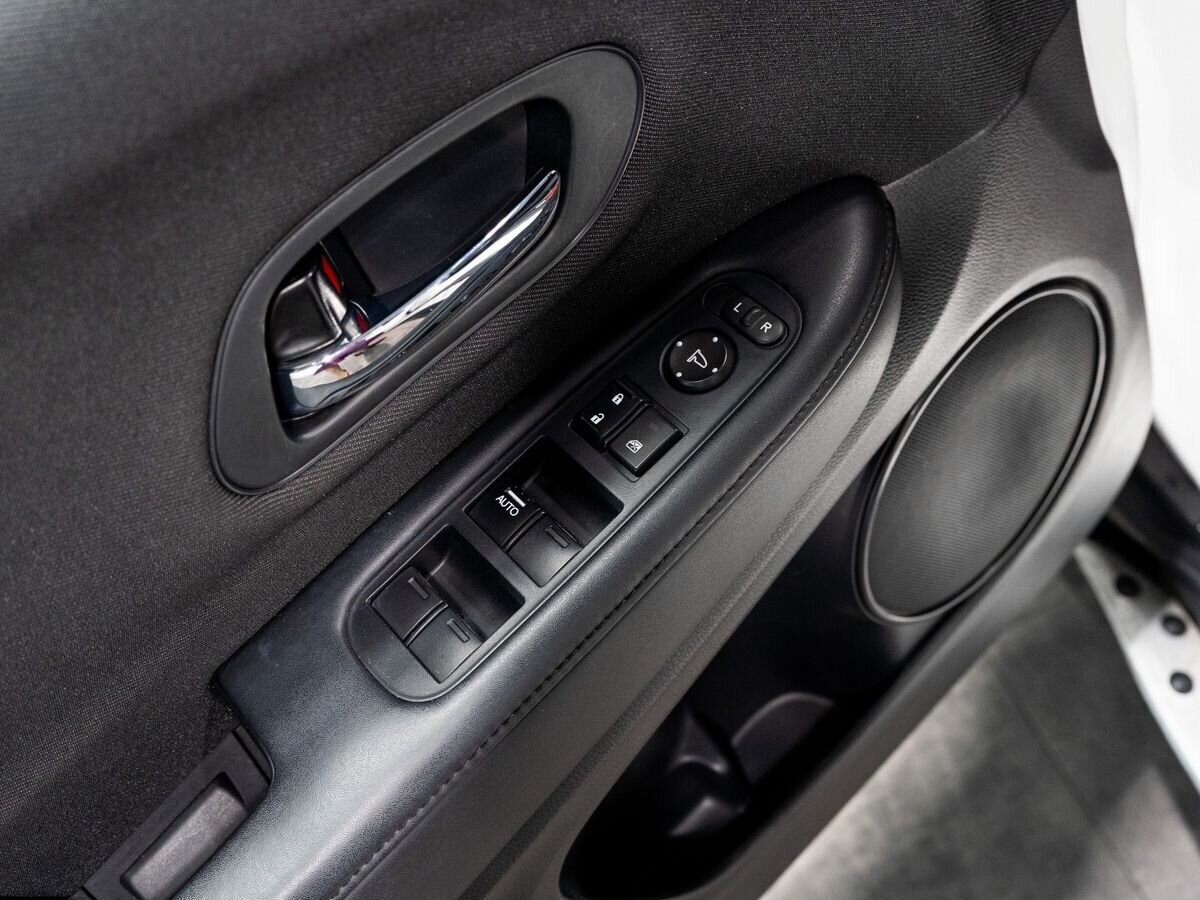 Honda Vezel 2020 - фото автомобиля