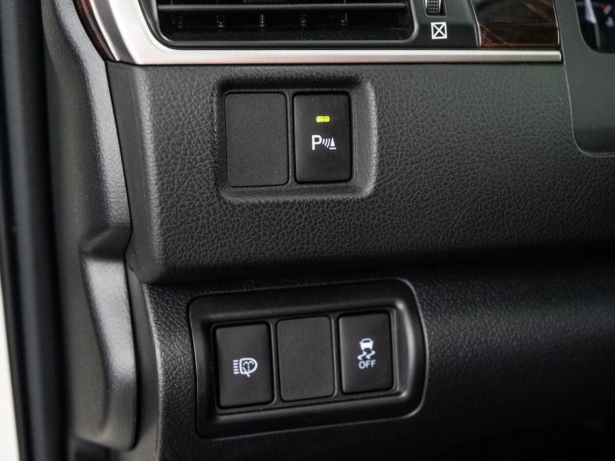 Toyota Camry 2017 - фото автомобиля