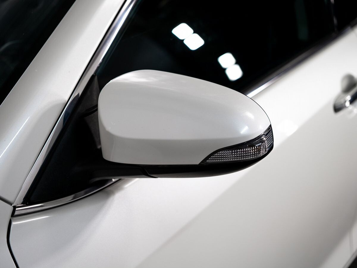 Toyota Camry 2017 - фото автомобиля