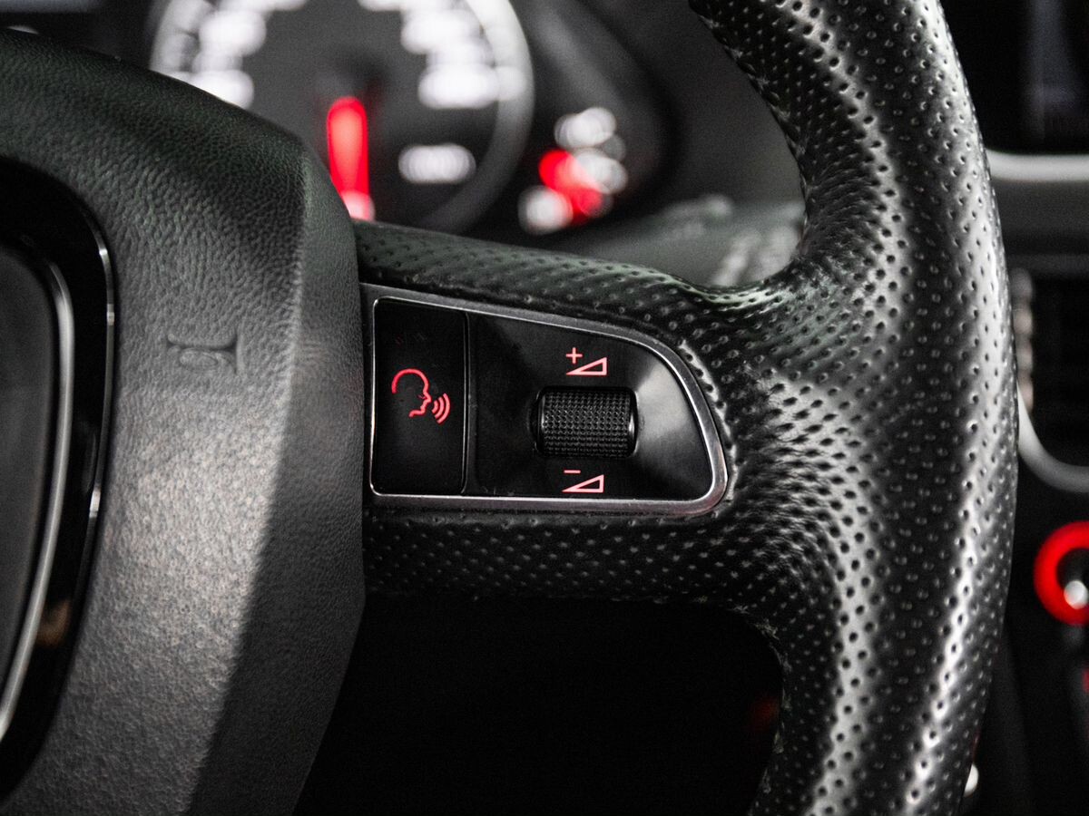 Audi Q5 2012 - фото автомобиля