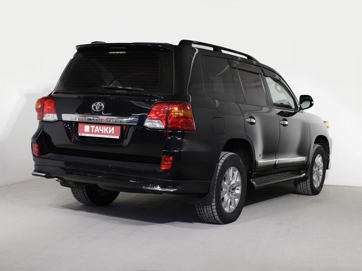 Toyota Land Cruiser 2012 - фото автомобиля