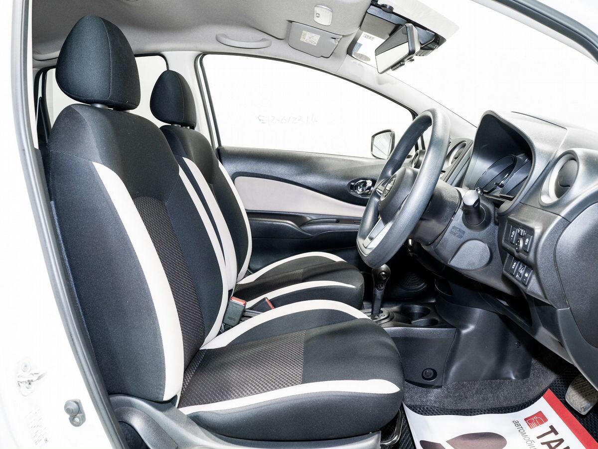 Nissan Note 2018 - фото автомобиля