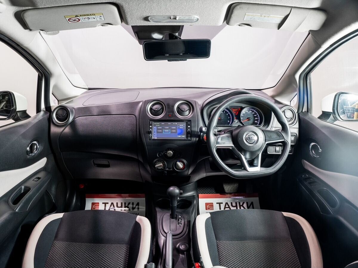 Nissan Note 2018 - фото автомобиля