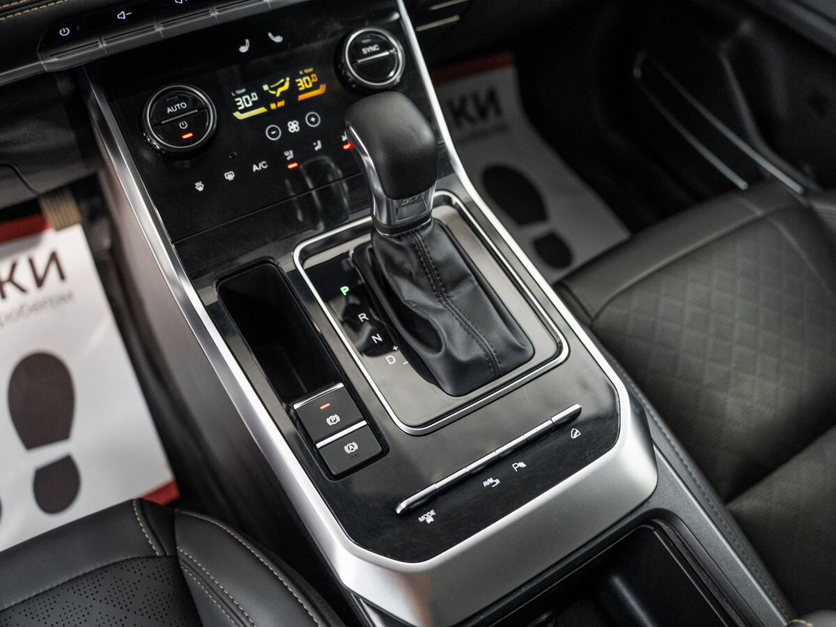 Chery Tiggo 8 2022 - фото автомобиля