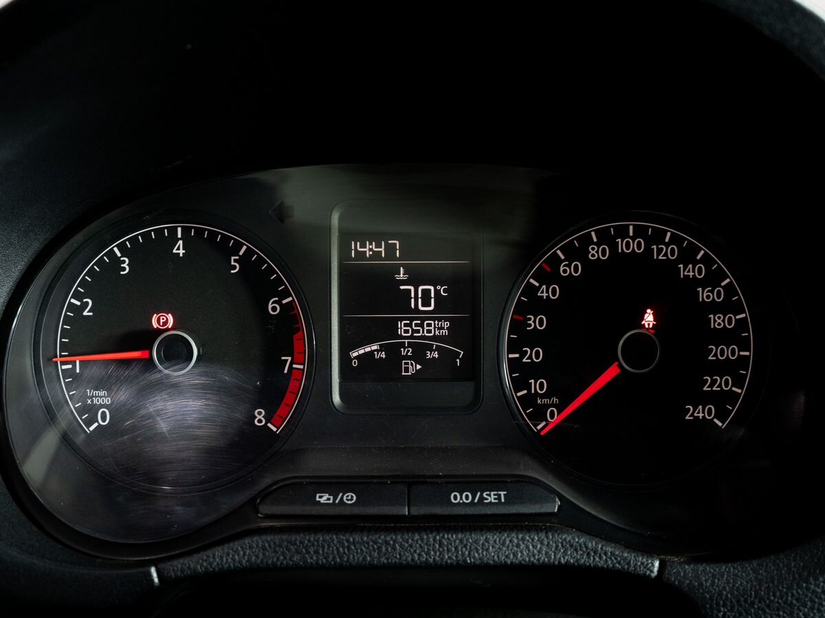 Volkswagen Polo 2017 - фото автомобиля