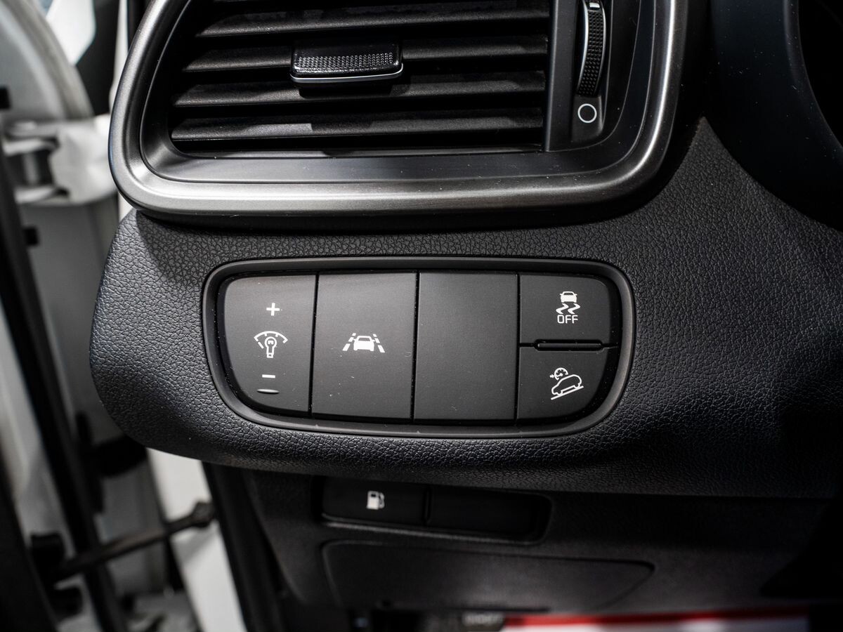 Kia Sorento 2019 - фото автомобиля