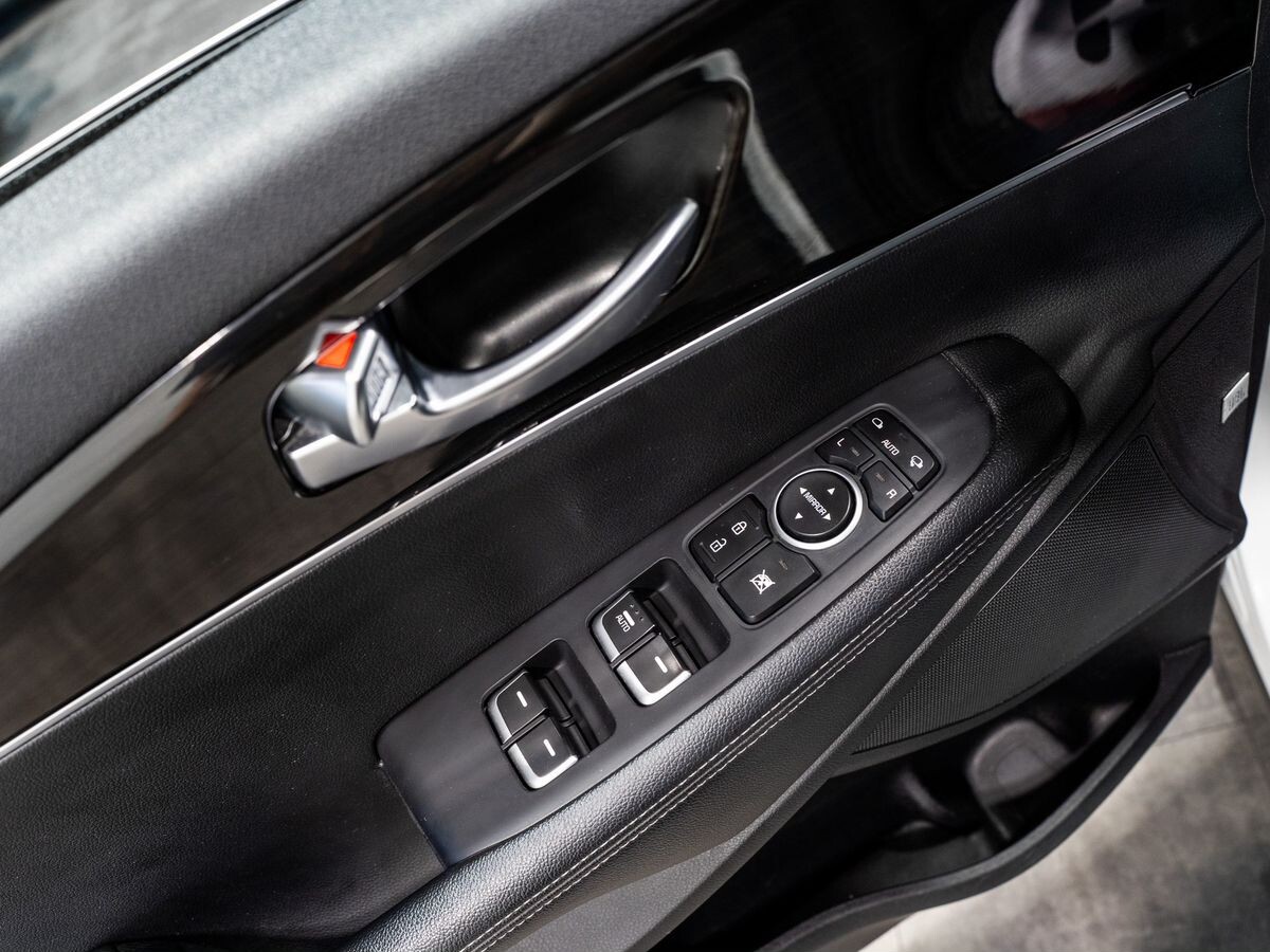 Kia Sorento 2019 - фото автомобиля