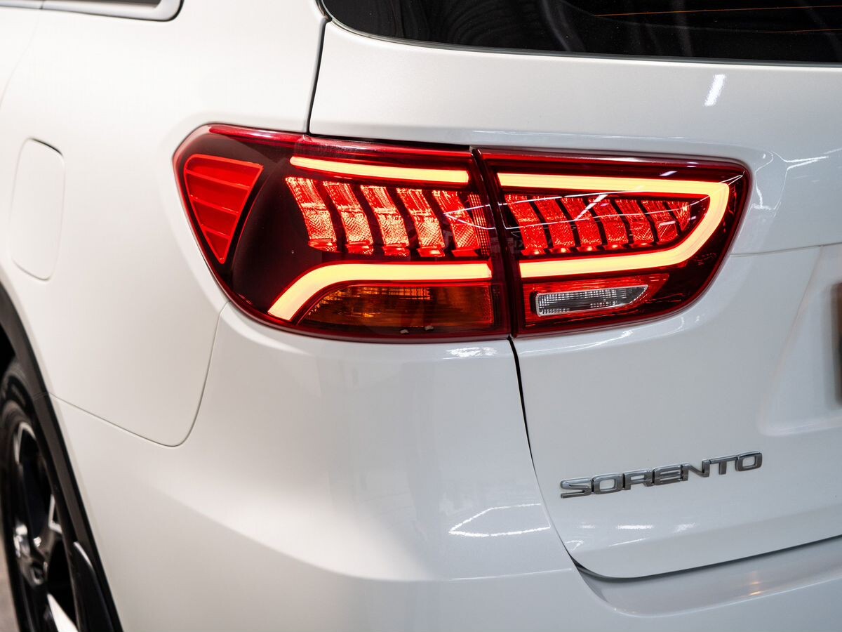 Kia Sorento 2019 - фото автомобиля