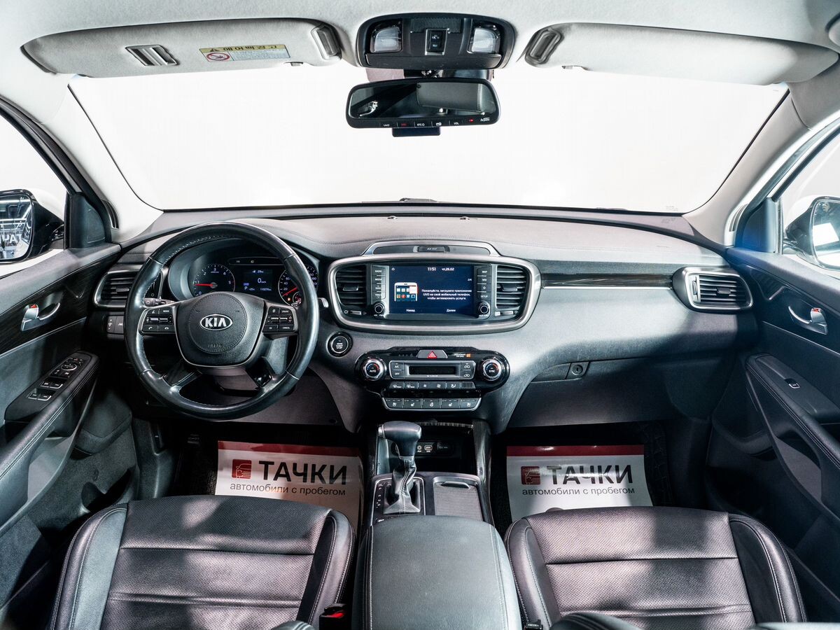 Kia Sorento 2019 - фото автомобиля