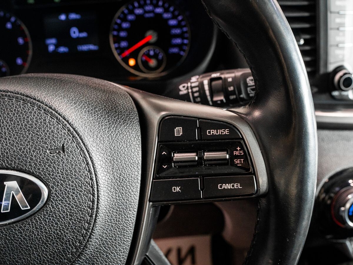 Kia Sorento 2019 - фото автомобиля