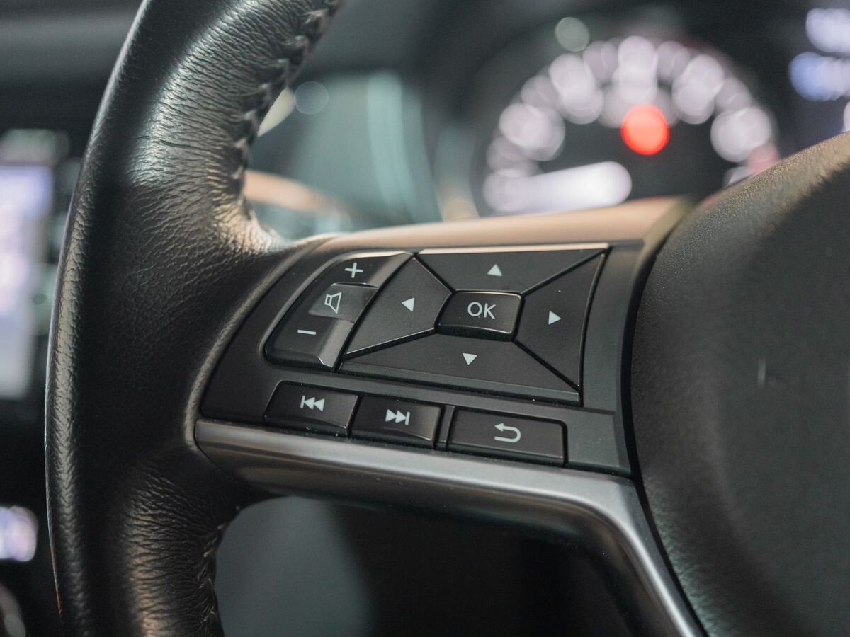 Nissan X-Trail 2018 - фото автомобиля