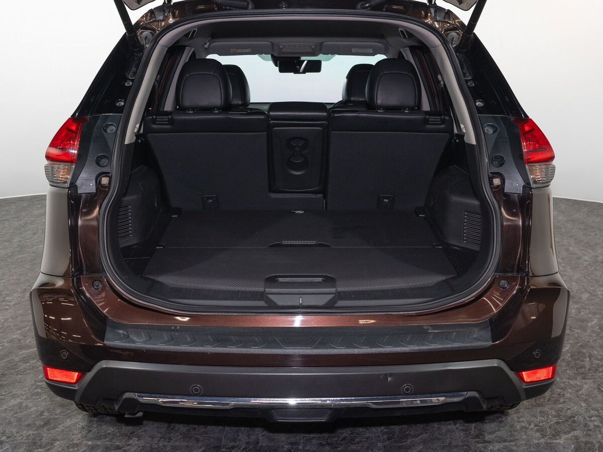 Nissan X-Trail 2018 - фото автомобиля