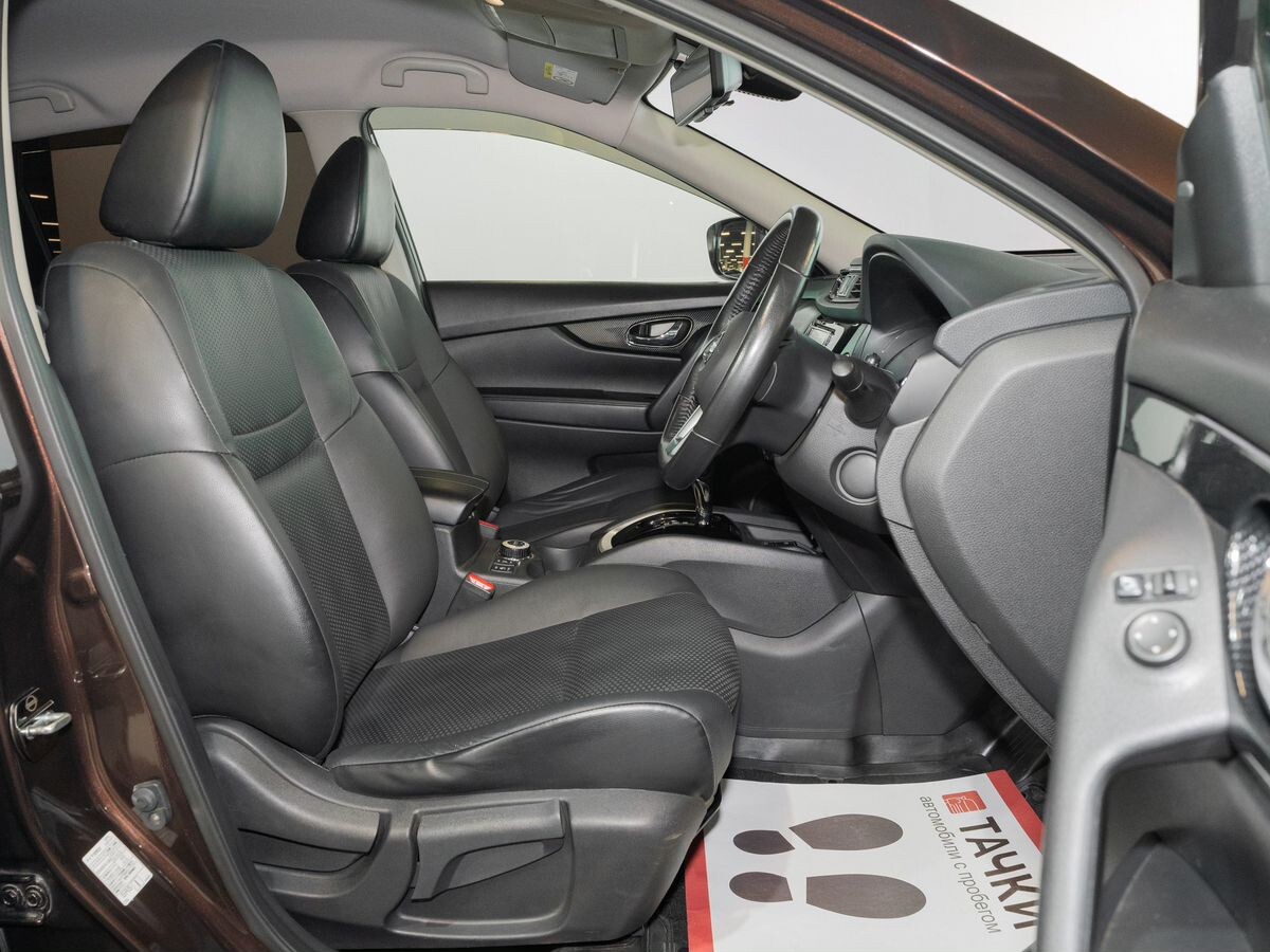 Nissan X-Trail 2018 - фото автомобиля