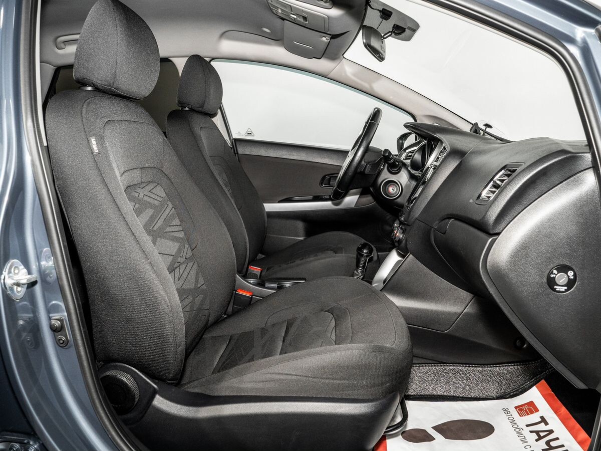 Kia Ceed 2018 - фото автомобиля