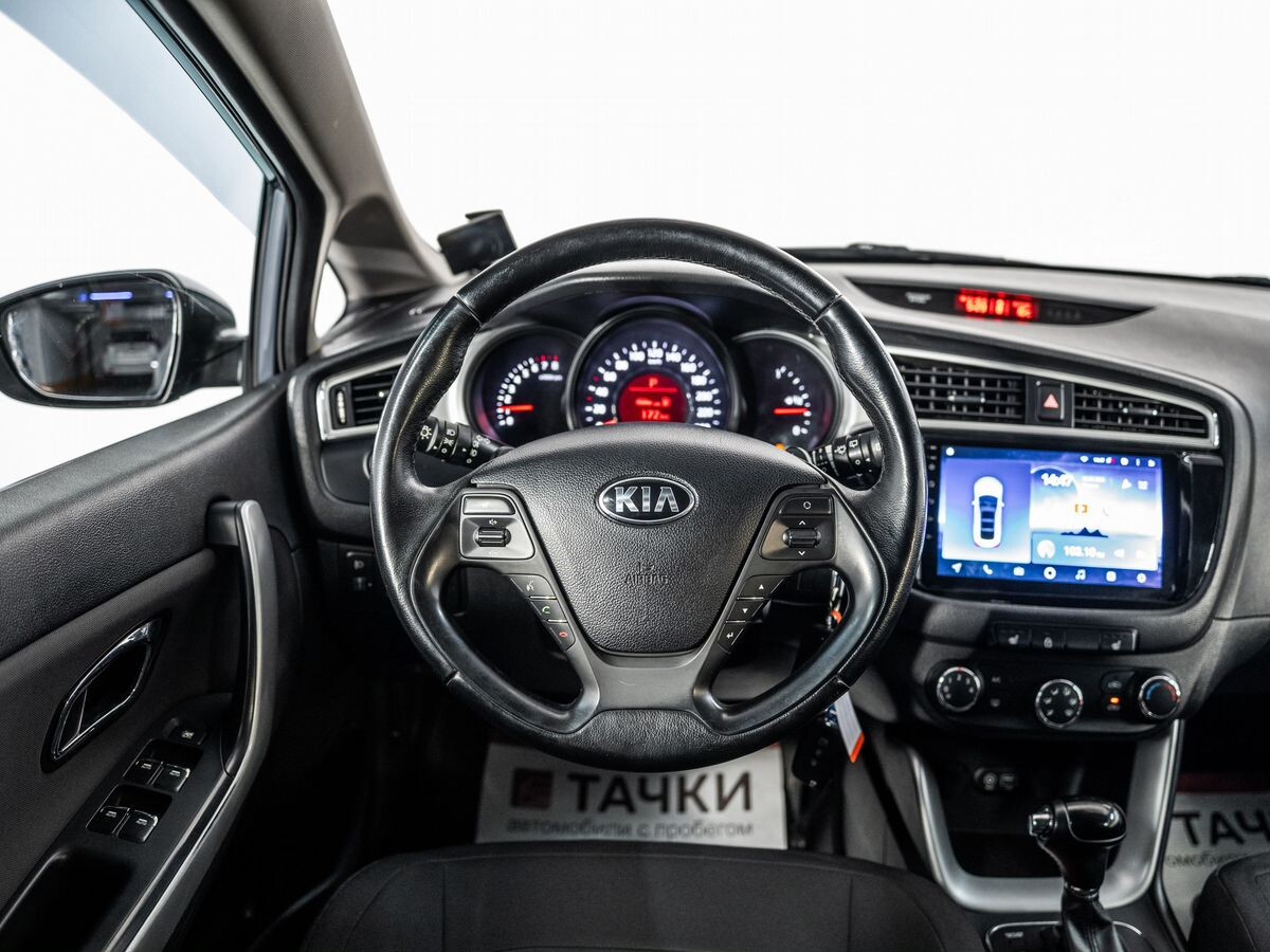 Kia Ceed 2018 - фото автомобиля