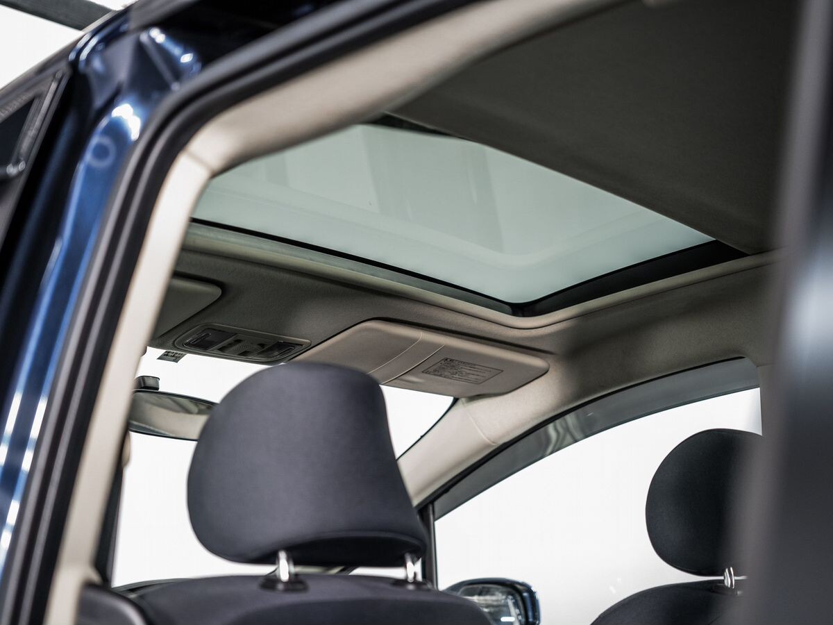 Honda Freed 2009 - фото автомобиля